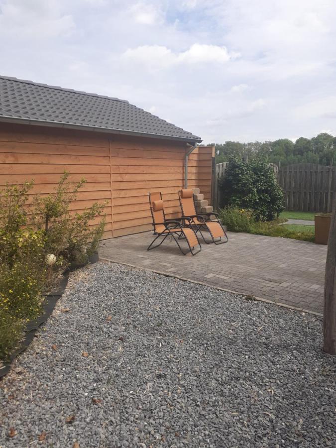 B&B Typisch Lelies Liessel Luaran gambar