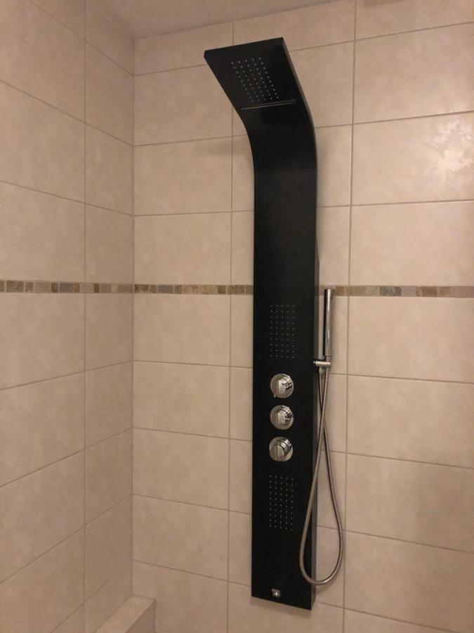B&B Typisch Lelies Liessel Luaran gambar